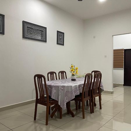 Mmg D'Bertam Homestay For Malay Only Kampong Permatang Durian Exterior foto